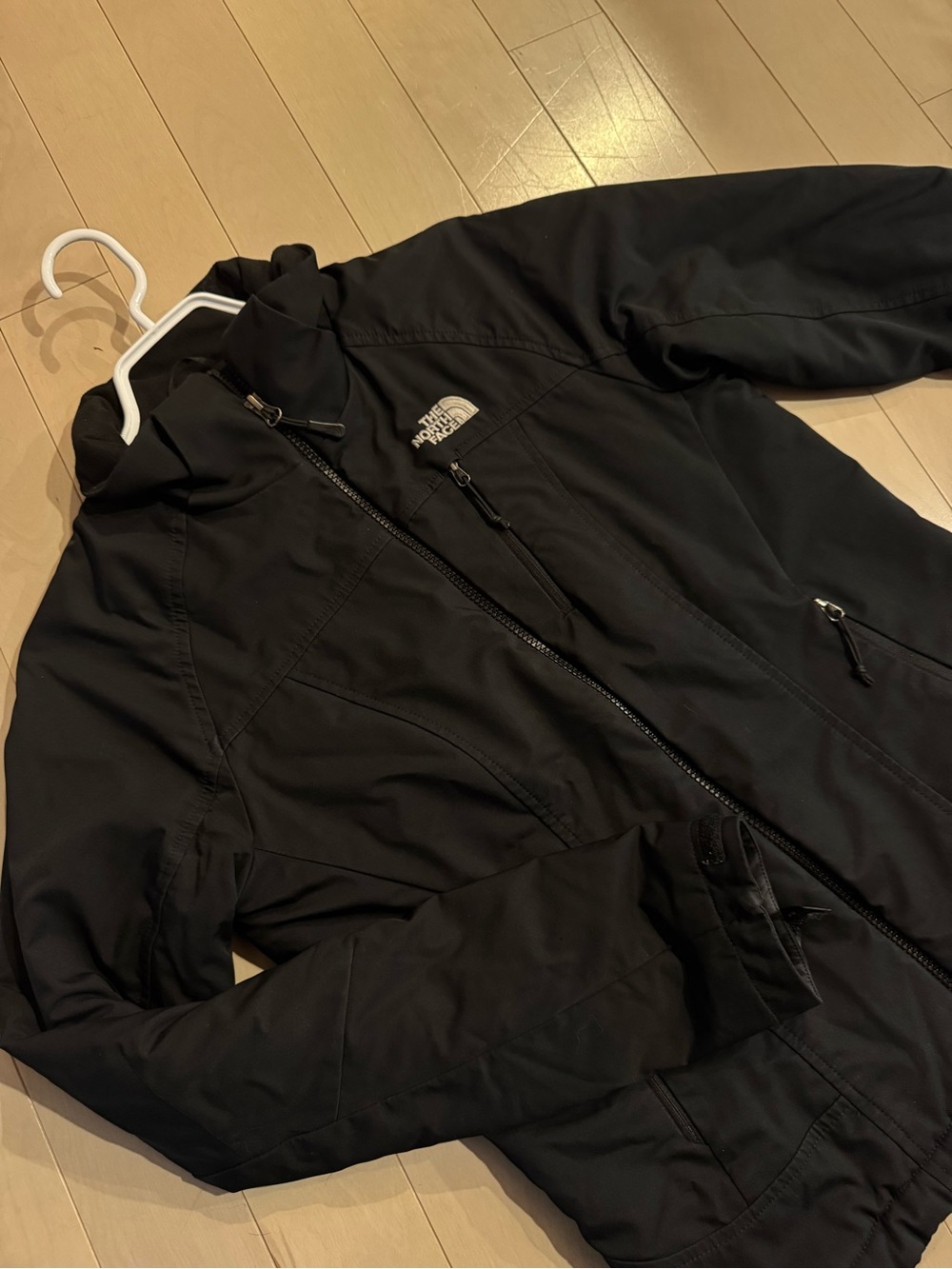 The North Face Women Black Performance Softshell Jacket S/P